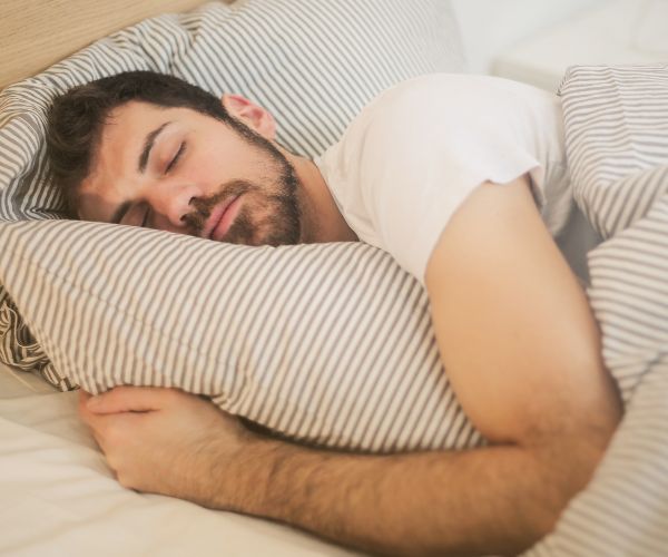 8 Tips To Stay Cool While Sleeping | October 2025 how to stay cool while sleeping