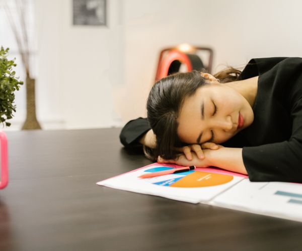 Hypnagogia: Exploring the Gateway to Creativity and Sleep | October 2025 What is Hypnagogia