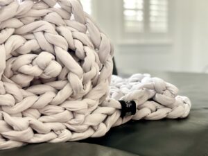 Silk & Snow Weighted Blanket Review