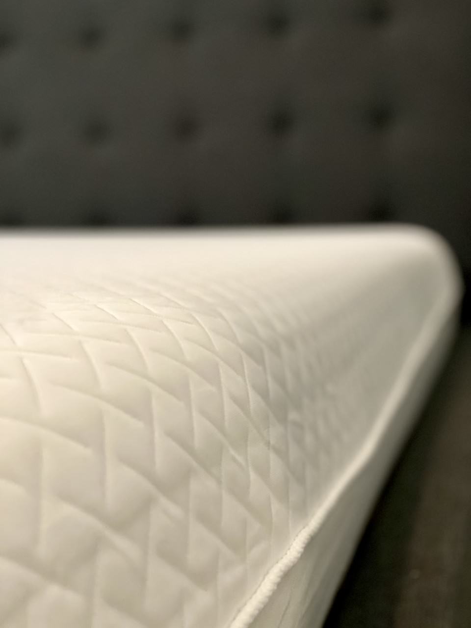 OkiFirm Memory Foam Mattress for Back sleepers