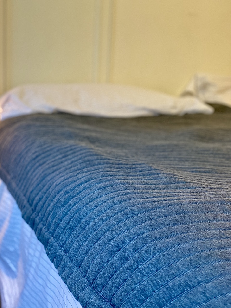 honeybird knit weighted blanket review and coupon code
