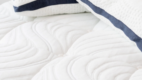 Brentwood Home Oceano Luxury Hybrid mattress