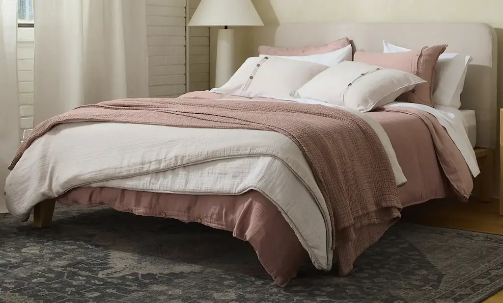 Silk & Snow Muslin Quilt Review | April 2025 Silk & Snow quilt review