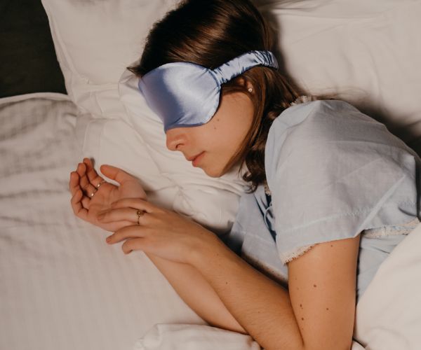 Creatine and Sleep: Can It Help or Hurt Your Rest? | April 2025 creatine and sleep